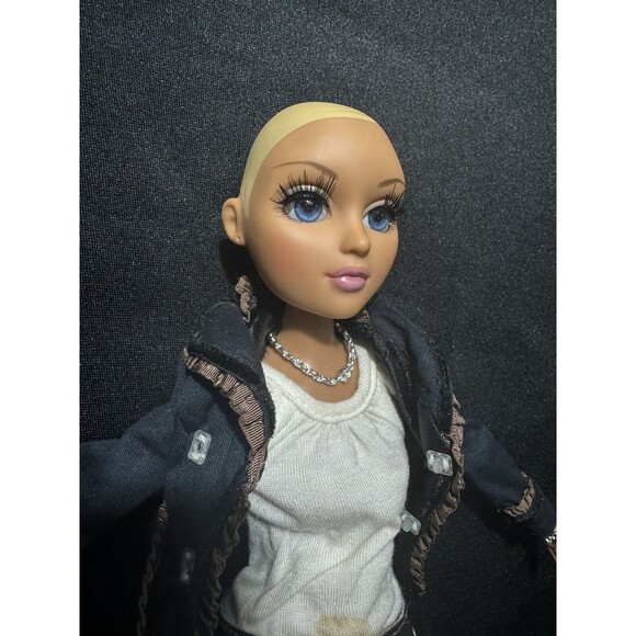 MGA Moxie Teenz Melrose doll original outfit Fashion Doll - Picture 4 of 10